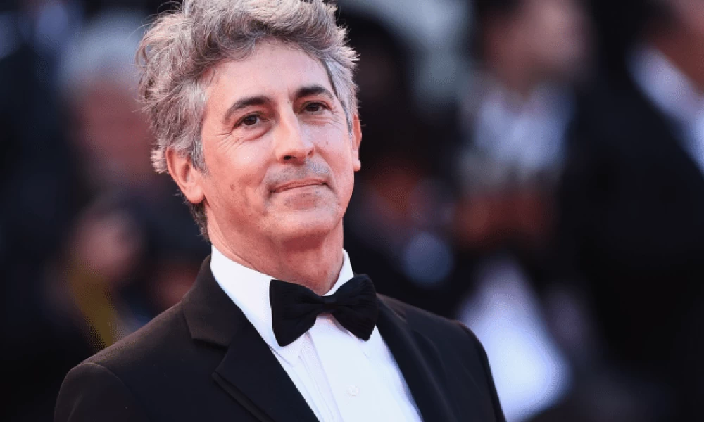 Ελληνικό διαβατήριο προσπαθεί να βγάλει ο Χολυγουντιανός Αλεξάντερ Πέιν